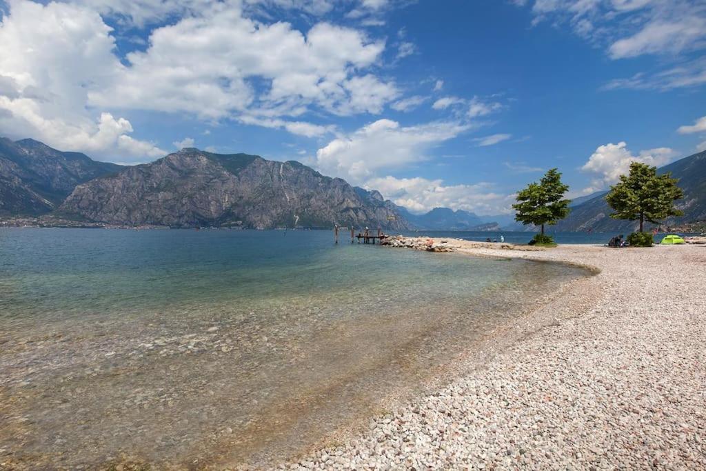 Il Frantoio A Monte-Vicino Al Lago Malcesine Exterior foto
